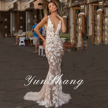 Yunshang Elegáns Sellő Esküvői Ruha 2023 Fehér Csipke Nyitott Hátsó V-Nyakú Spagetti Pánt Menyasszonyi Ruha Söprés Vonat Vestido De Novia