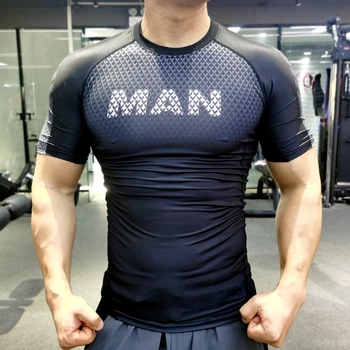 A férfiak Tömörítés T-shirt Férfi Sport Vékony Póló Homme Edzőtermek Futó Szűk Melegítőfelső Fitness Sport Rashguard Plus Size